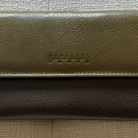 NEW VINTAGE CACHARAL PARIS LEATHER TWO TONE WALLET - Picture 1 of 4